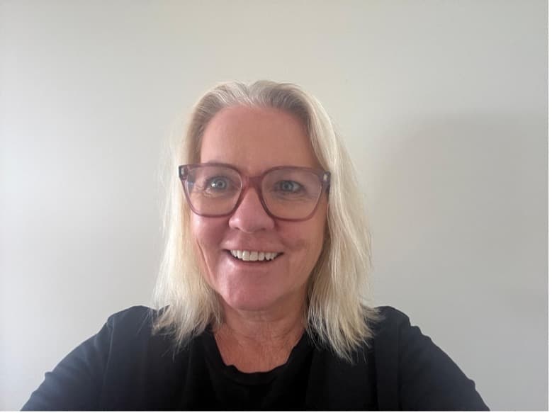 Narelle Henry